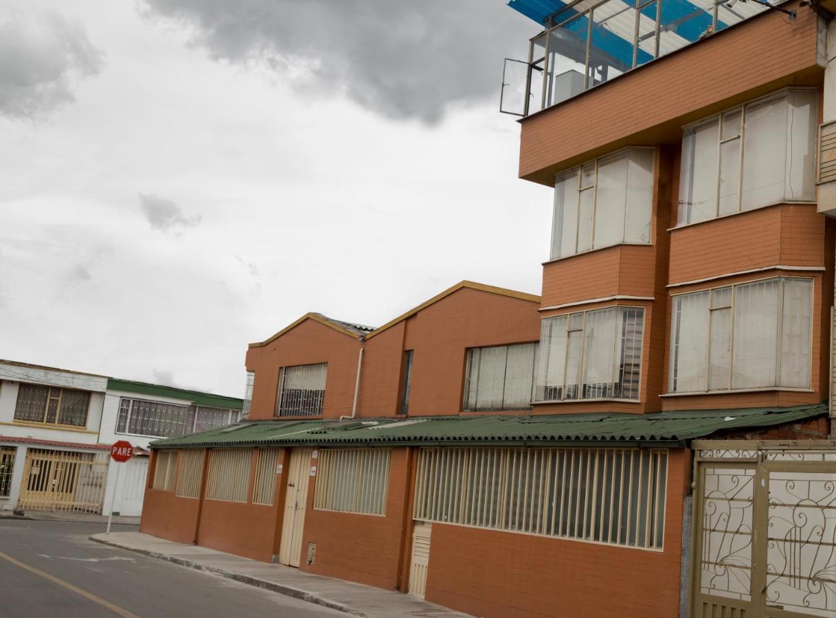 Deportel Bogotá Kültér fotó